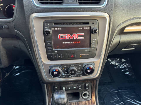 2013 GMC Acadia Denali