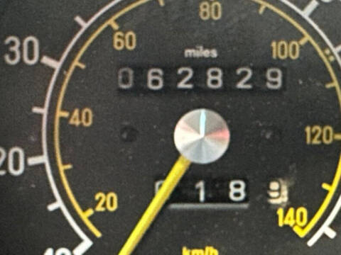 1982 Mercedes-Benz 380-Class 380 SL