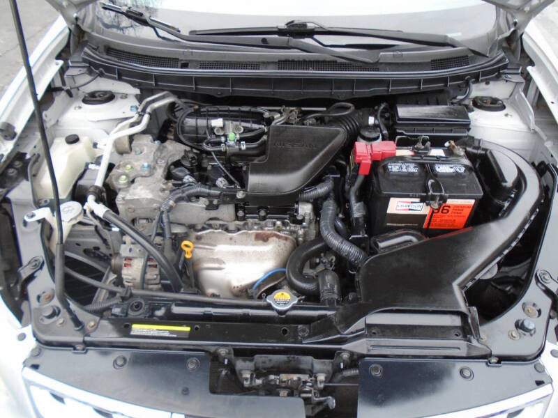 2011 Nissan Rogue SV