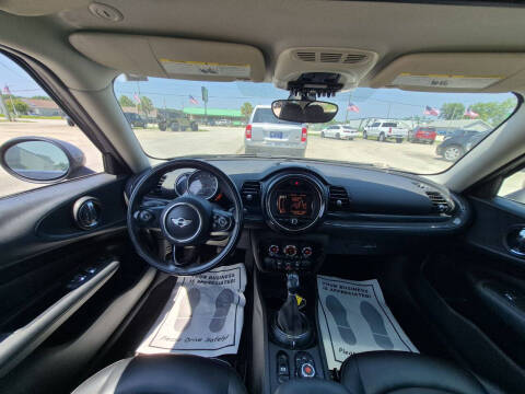 2017 MINI Clubman Cooper