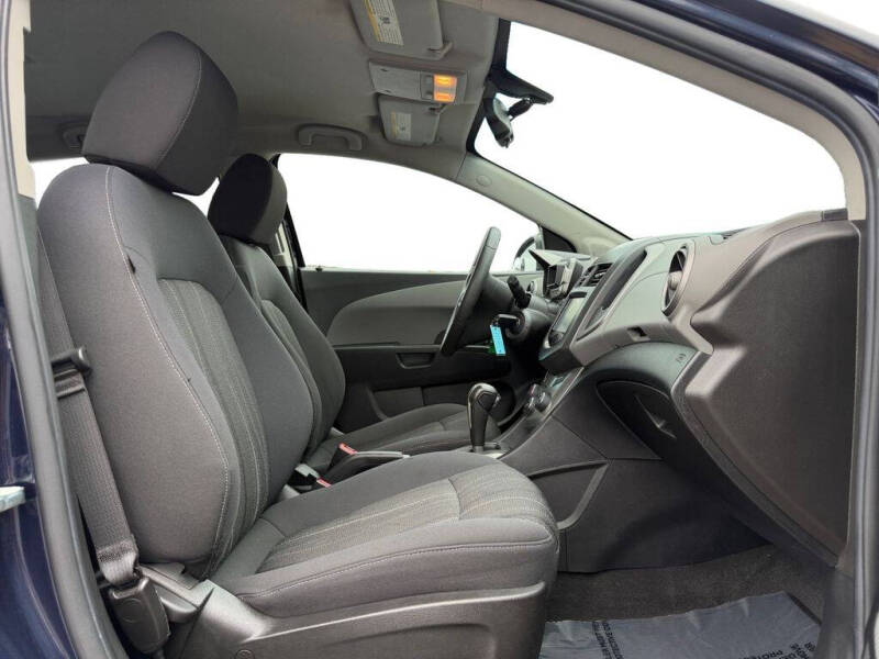2015 Chevrolet Sonic LT Auto