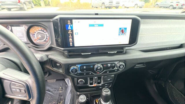 2024 Jeep Gladiator NightHawk