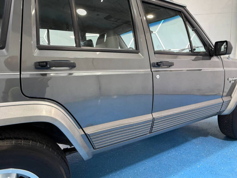 1990 Jeep Cherokee Laredo