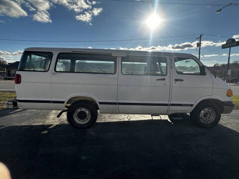 1999 Dodge Ram Van 3500 Maxi