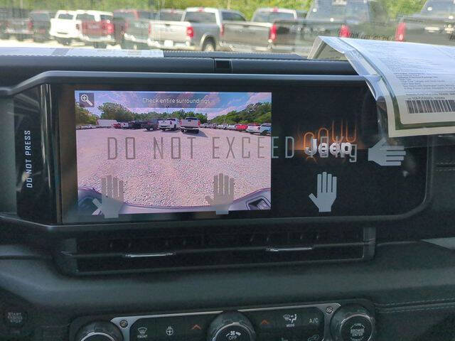 2025 Jeep Gladiator High Tide