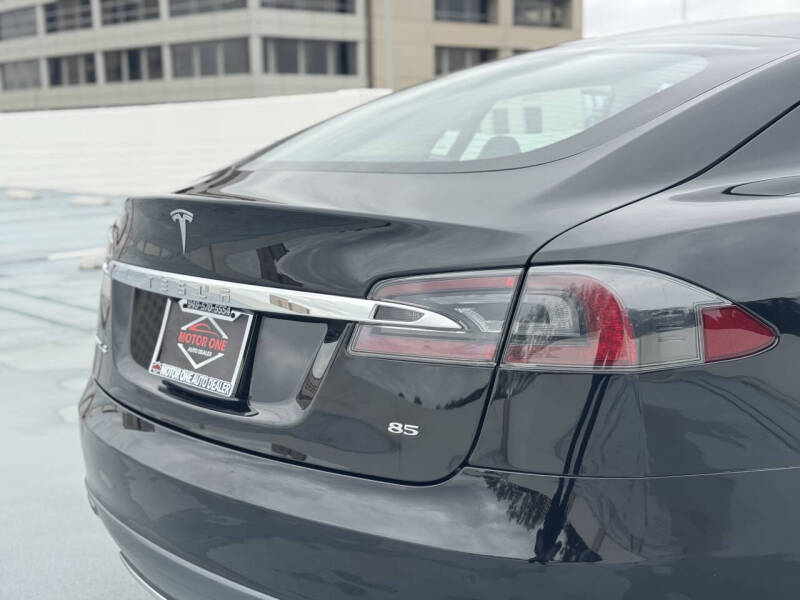 2013 Tesla Model S
