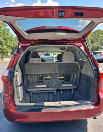 2015 Toyota Sienna