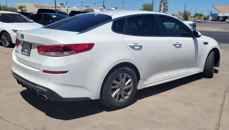2020 Kia Optima LX