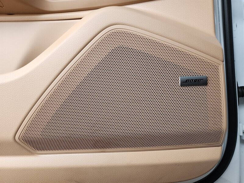 2022 Porsche Cayenne Platinum Edition