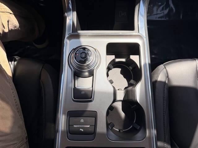 2024 Ford Edge Titanium