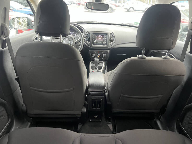 2018 Jeep Compass Sport