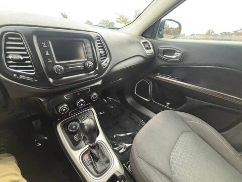 2018 Jeep Compass Sport