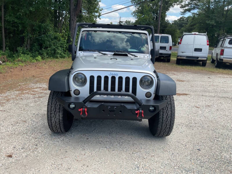 2010 Jeep Wrangler Unlimited Sport photo 4