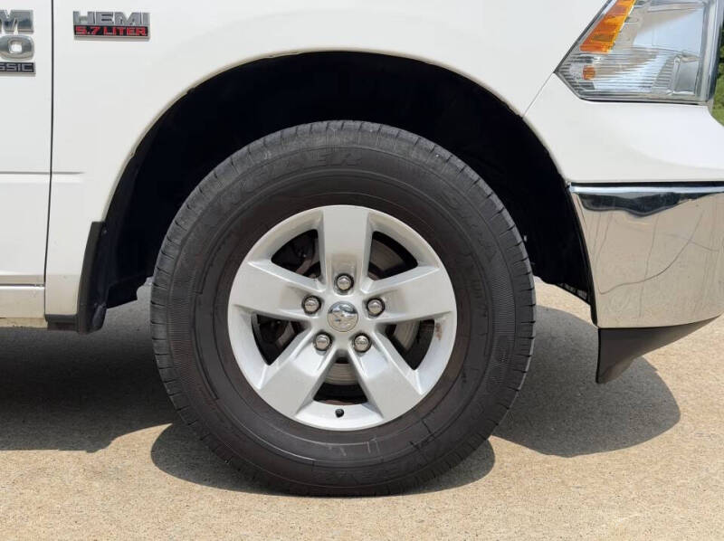 2019 RAM 1500 Classic SLT