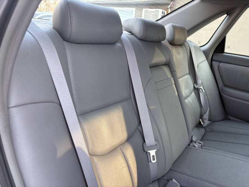 2003 Toyota Avalon XL