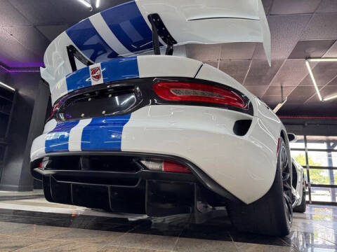 2016 Dodge Viper GTC