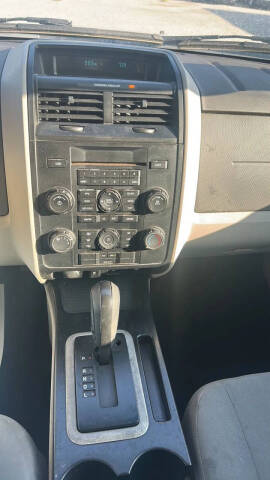 2009 Ford Escape XLS