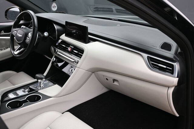 2024 Genesis G70