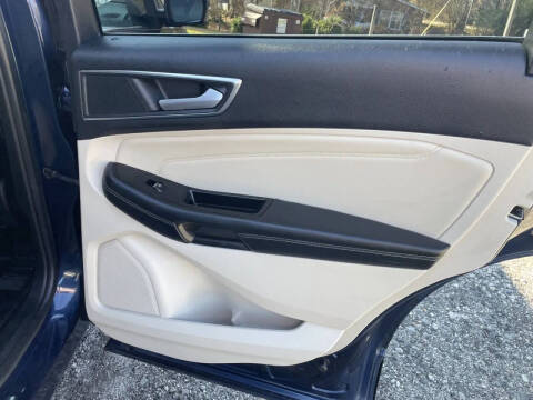 2017 Ford Edge Titanium