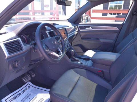 2021 Volkswagen Atlas Cross Sport V6 SE R-Line