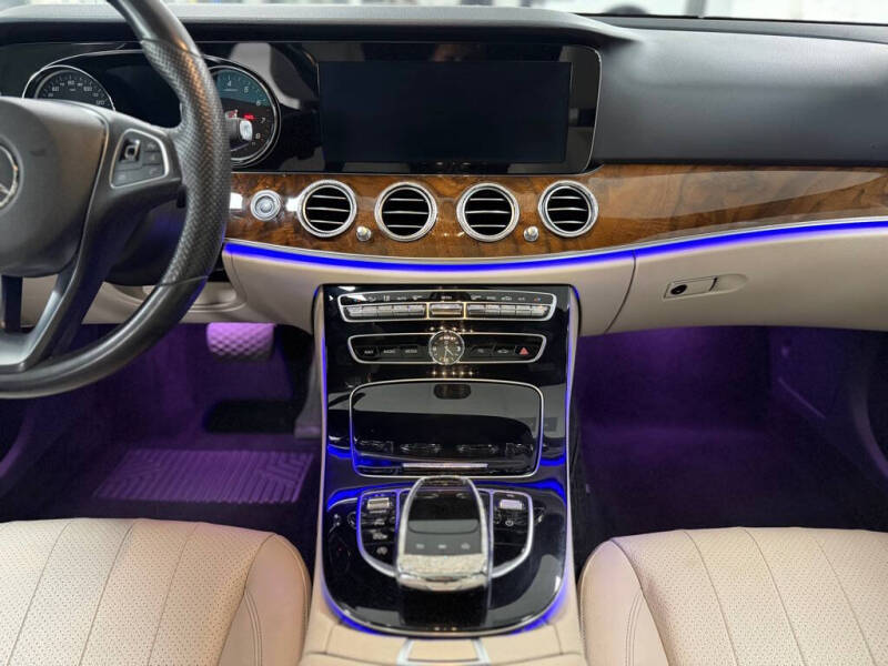 2017 Mercedes-Benz E-Class E 300 4MATIC