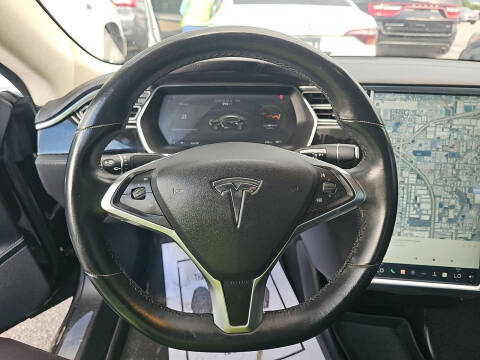 2015 Tesla Model S 70D