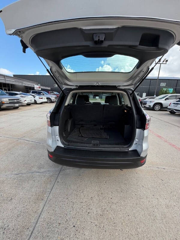 2017 Ford Escape S