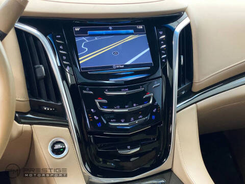 2018 Cadillac Escalade Platinum
