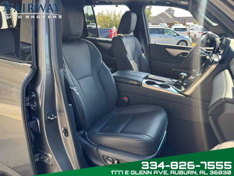 2023 Lexus LX 600 F SPORT Handling