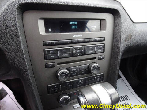 2010 Ford Mustang V6 Premium