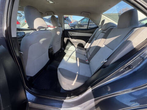 2017 Toyota Corolla LE