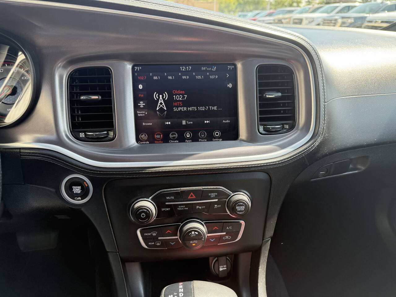 2020 Dodge Charger SXT AWD photo 7