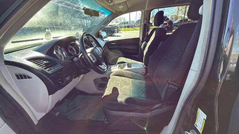 2012 Dodge Grand Caravan Crew