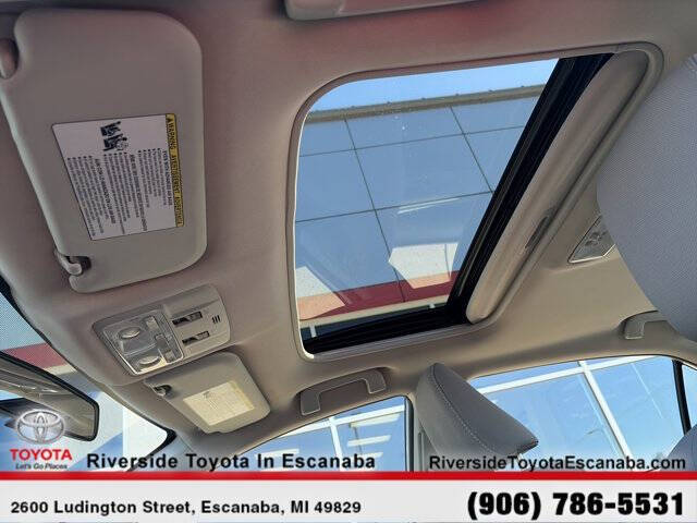 2014 Toyota Corolla LE Plus