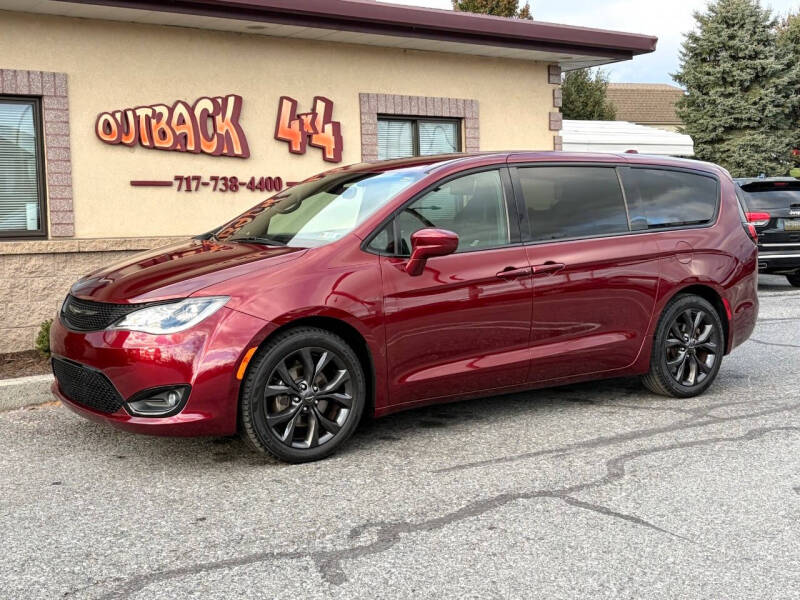2018 Chrysler Pacifica Touring Plus