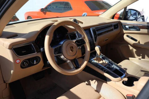 2016 Porsche Macan S