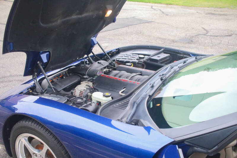 2004 Chevrolet Corvette