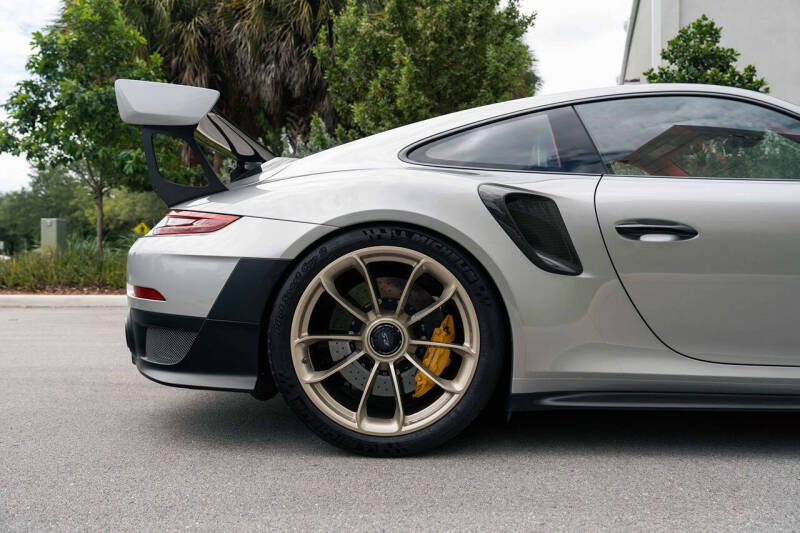 2018 Porsche 911 GT2 RS
