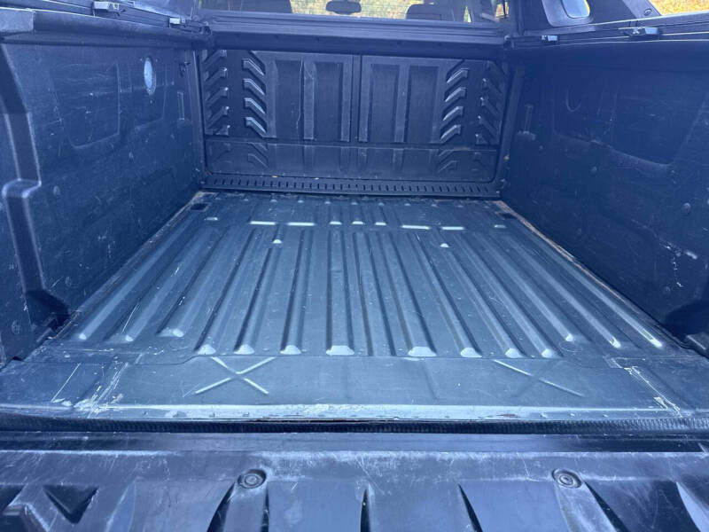 2011 Chevrolet Avalanche LTZ