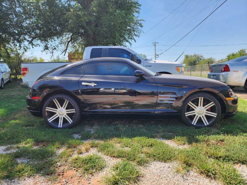 2006 Chrysler Crossfire for sale at GILLIAM AUTO SALES in Guthrie OK
