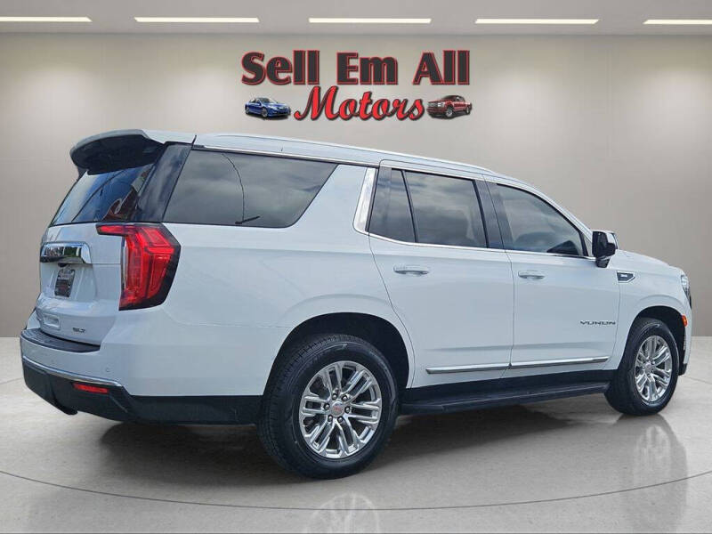 2021 GMC Yukon SLT