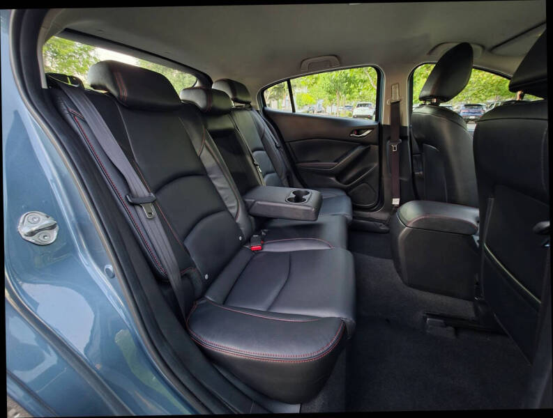 2014 Mazda MAZDA3 s Touring