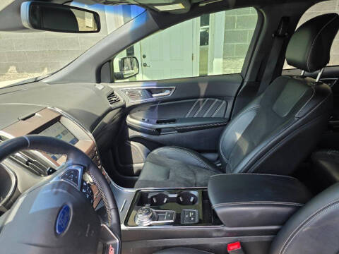 2019 Ford Edge ST