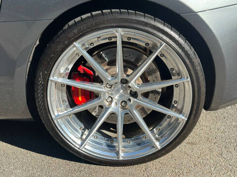 2017 Mercedes-Benz AMG GT