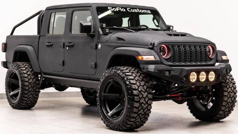 2026 Jeep Gladiator Sport