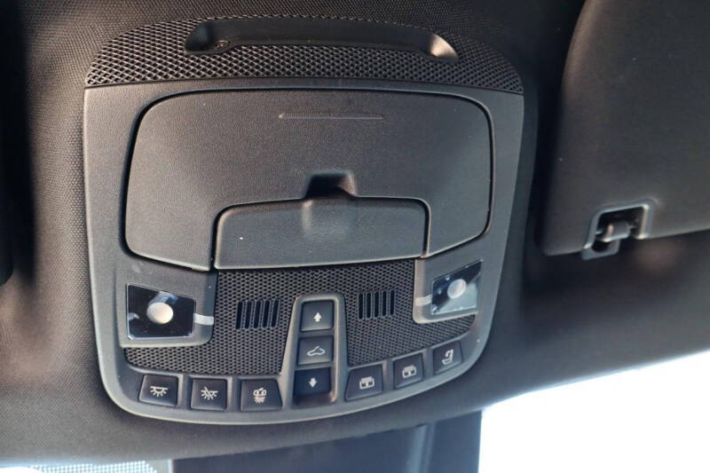 2021 Lincoln Navigator L Reserve