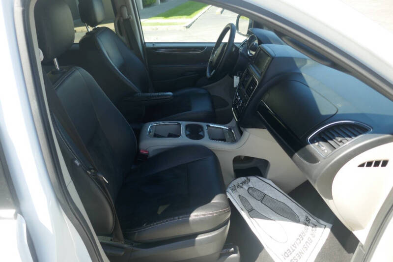 2017 Dodge Grand Caravan SXT