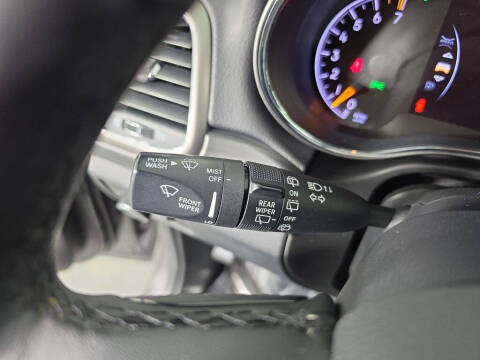 2019 Jeep Grand Cherokee Laredo E