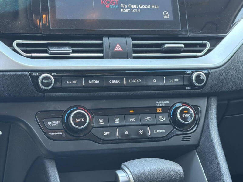 2021 Kia Niro LX