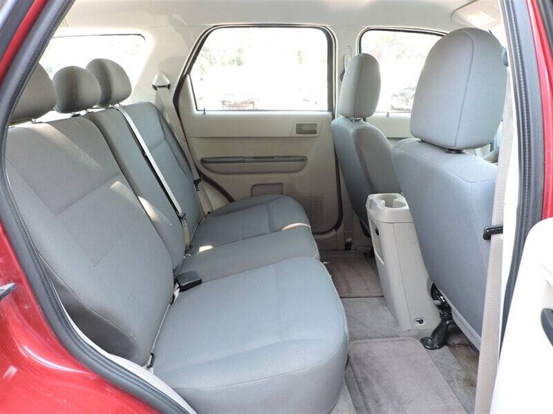 2009 Ford Escape XLS